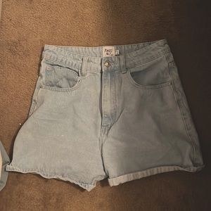 princess polly lightwash shorts